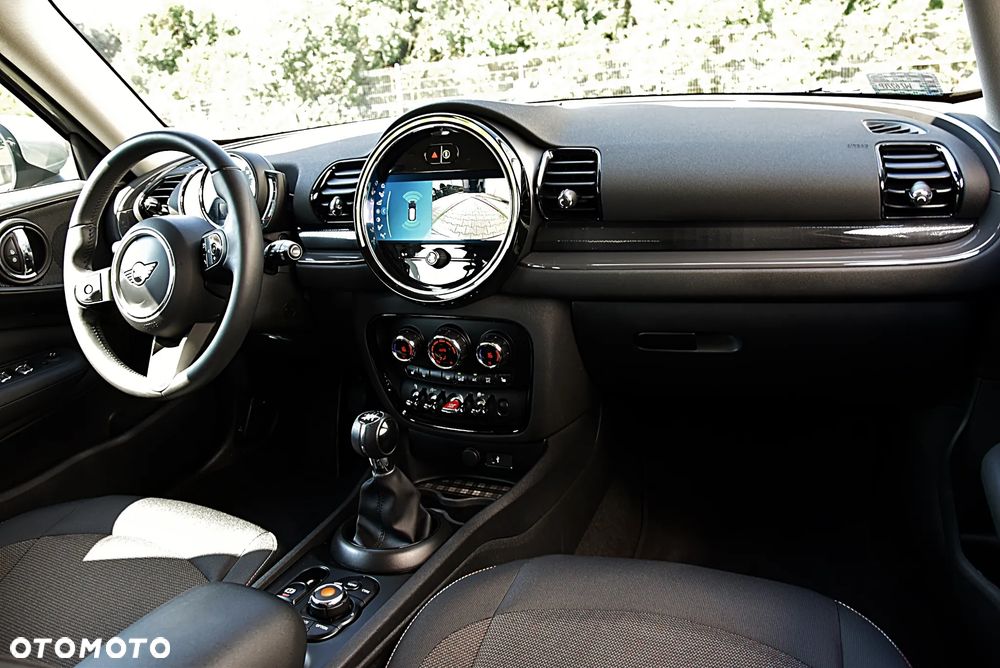 MINI Clubman - 24