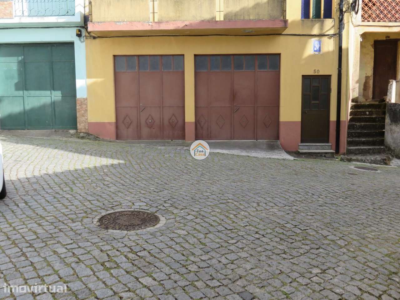 Oportunidade de Investimento: Moradia de 3 Pisos, duas garagens indivi - Grande imagem: 2/44