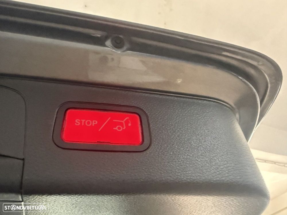 Mercedes-Benz GLC 250 d 4Matic 9G-TRONIC AMG Line - 26