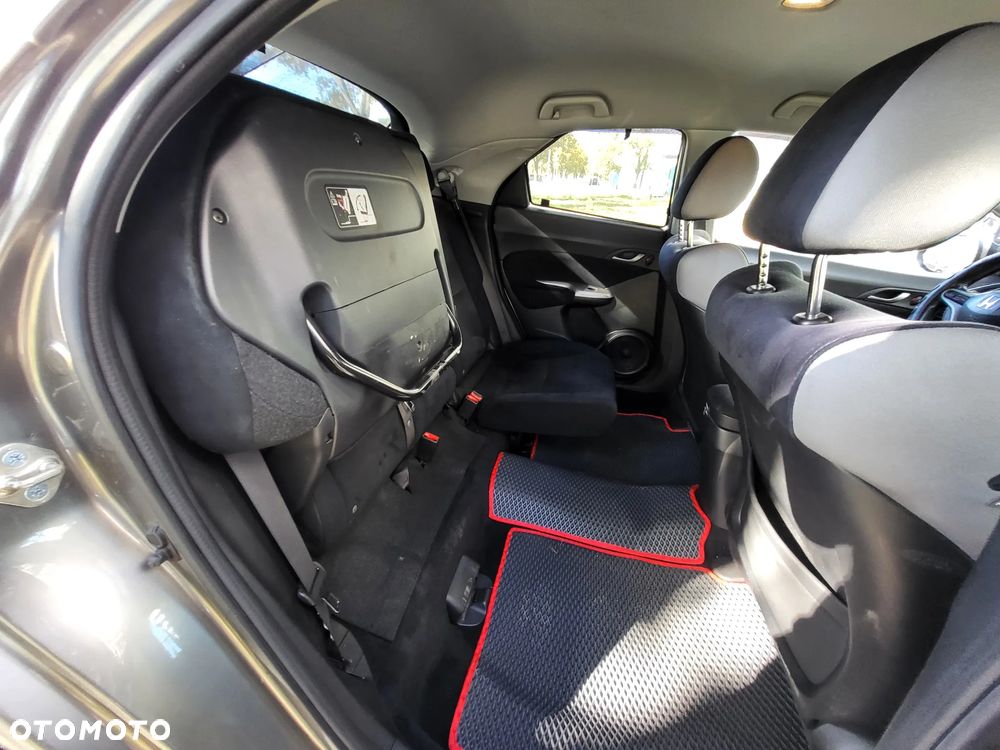 Honda Civic 1.8 Comfort - 28