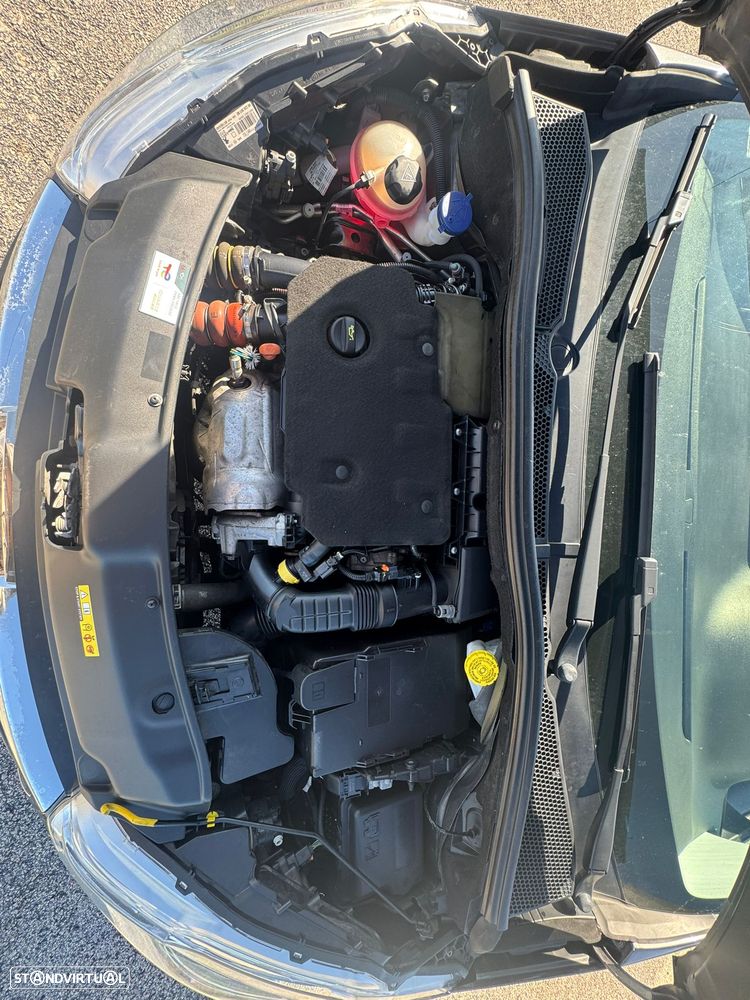 Peugeot 208 1.5 BlueHDi Signature - 12