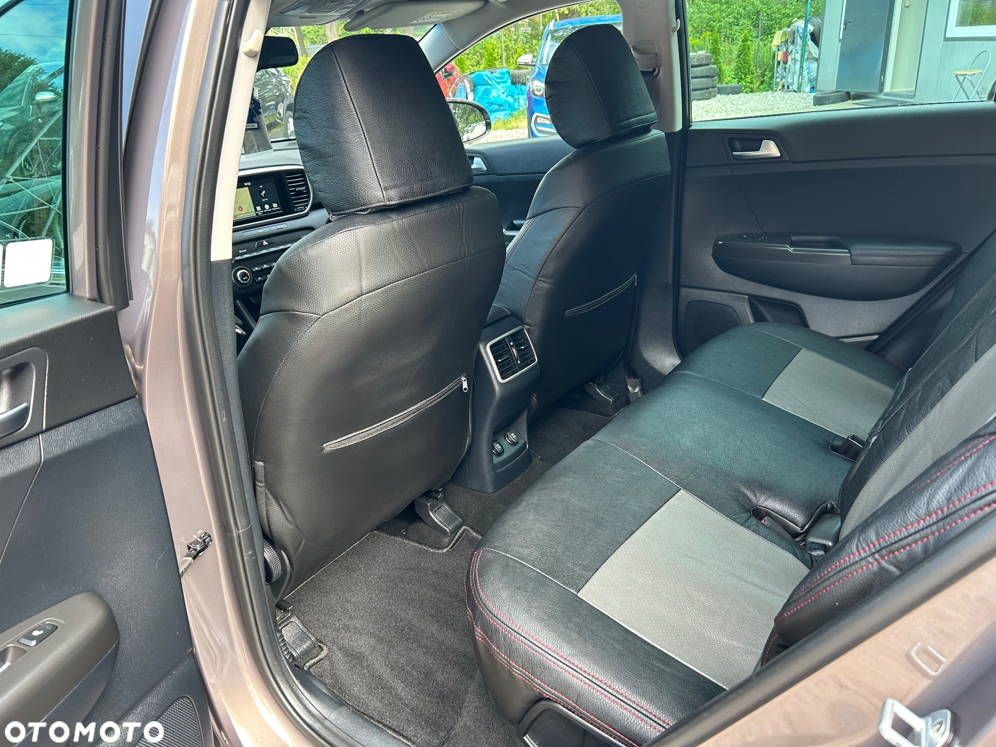 Kia Sportage 1.6 T-GDI L Business Line 2WD - 14