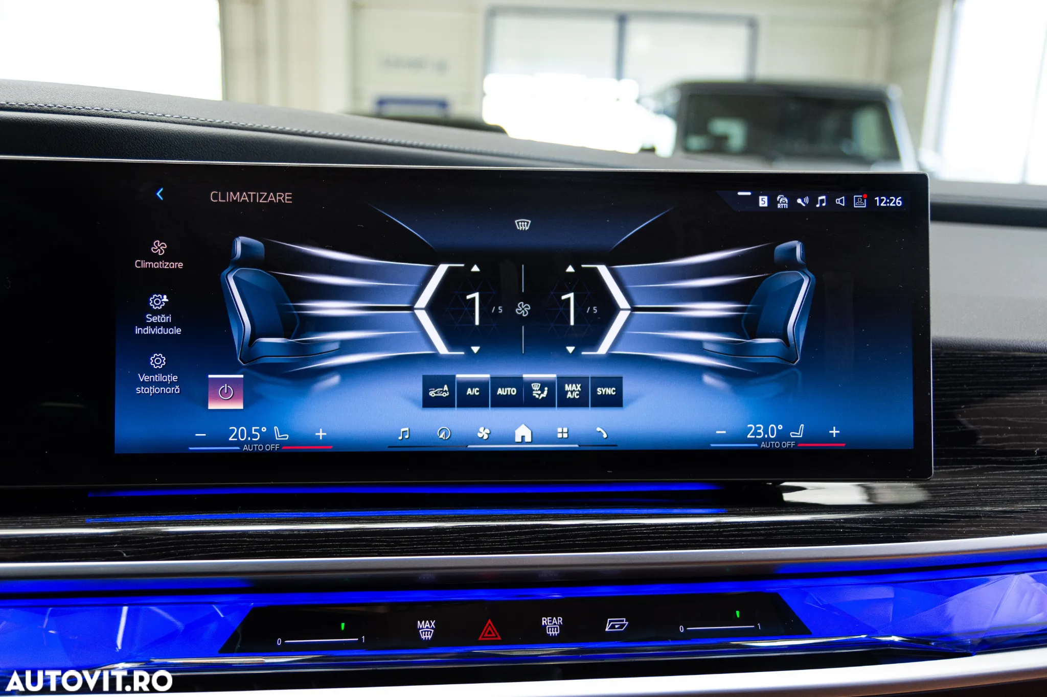 BMW Seria 7 740d xDrive MHEV - 18