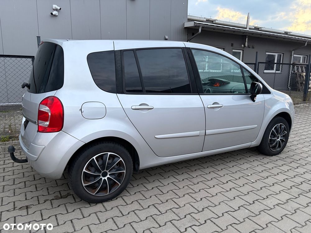 Renault Modus 1.2 16V TCE Dynamique - 9