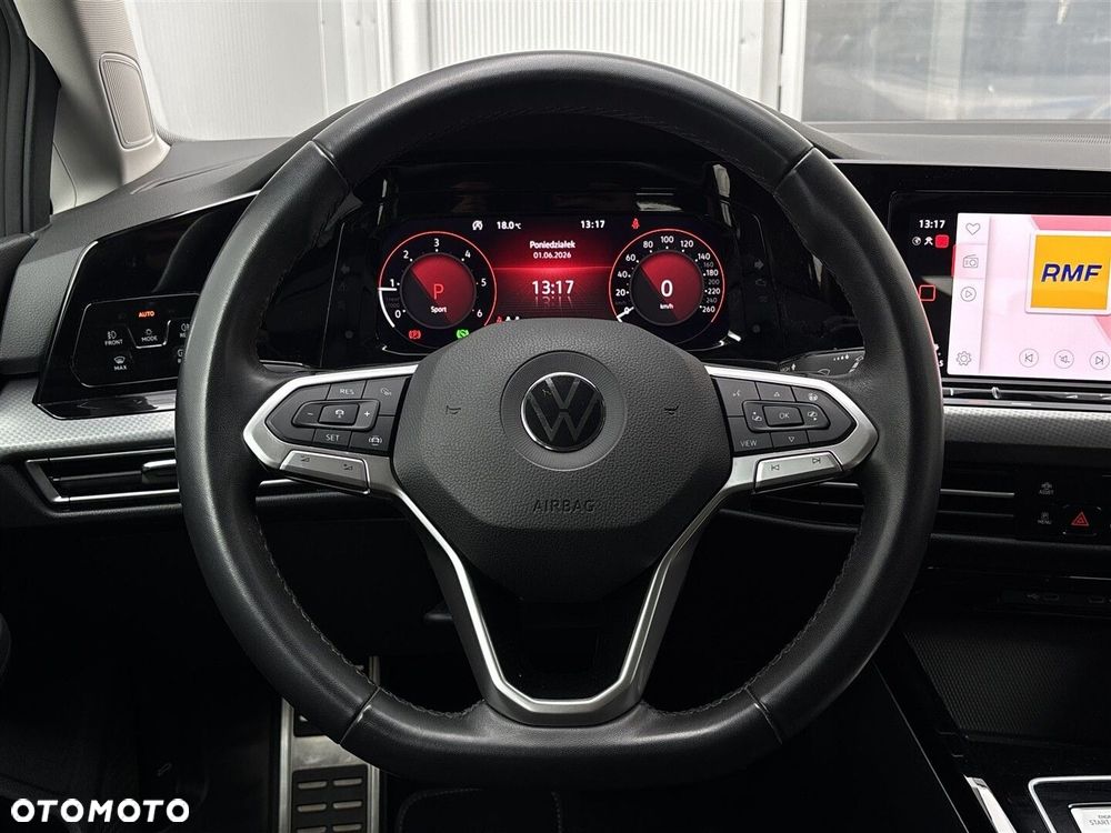 Volkswagen Golf - 15