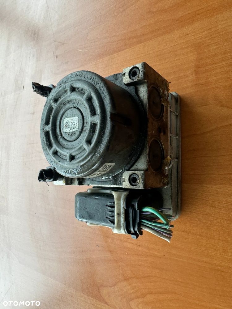 POMPA ABS Peugeot 208 10091511743 - 2