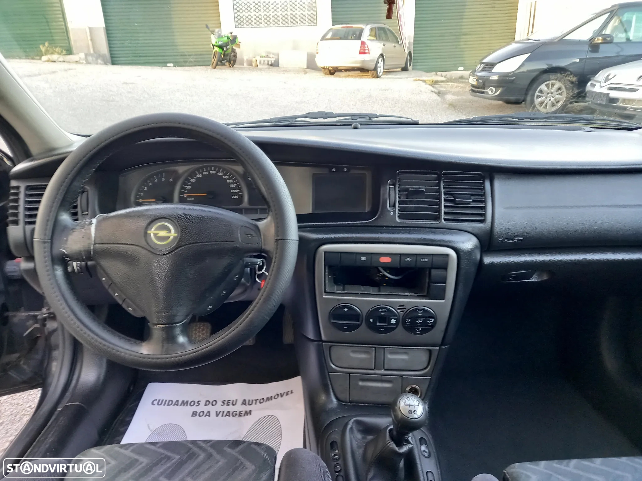 Opel Vectra Caravan 2.0 DTi Sport - 11