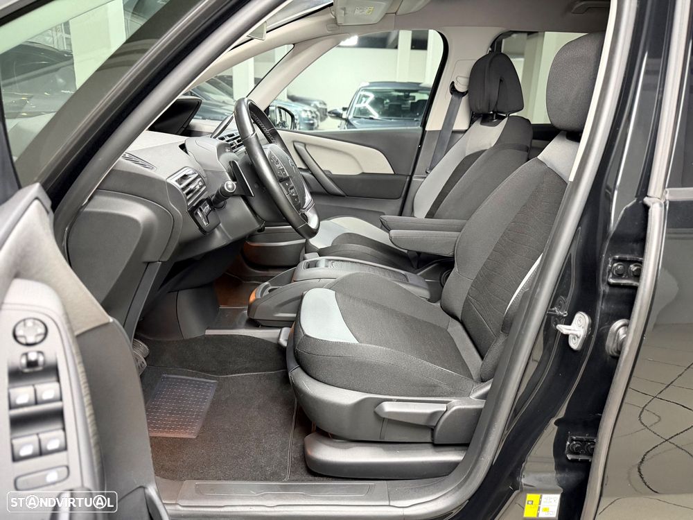 Citroën C4 Grand Picasso 1.6 e-HDi Intensive ETG6 J17 - 15
