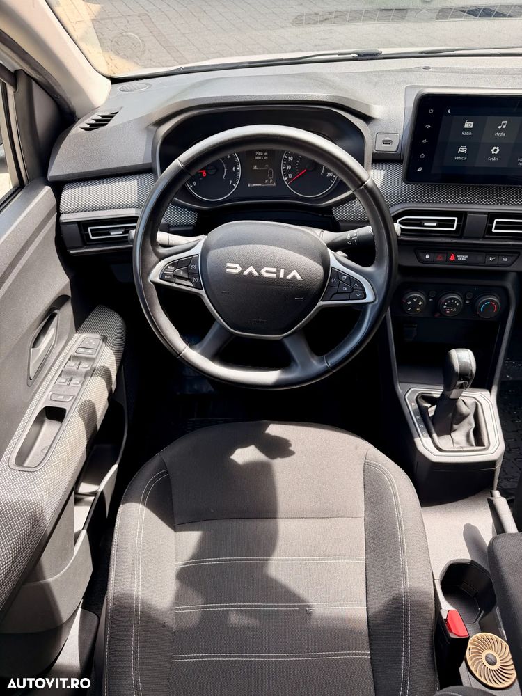 Dacia Logan TCe 90 CVT Expression - 11