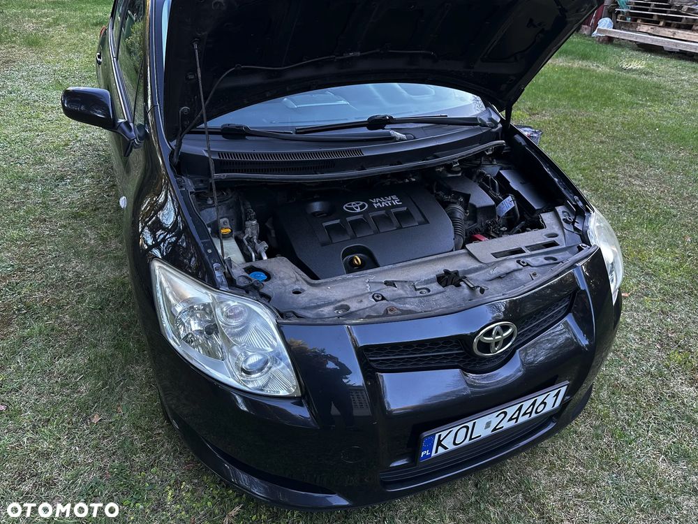 Toyota Auris - 17