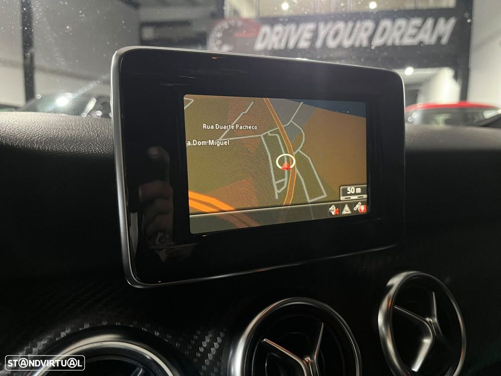 Mercedes-Benz A 200 - 16