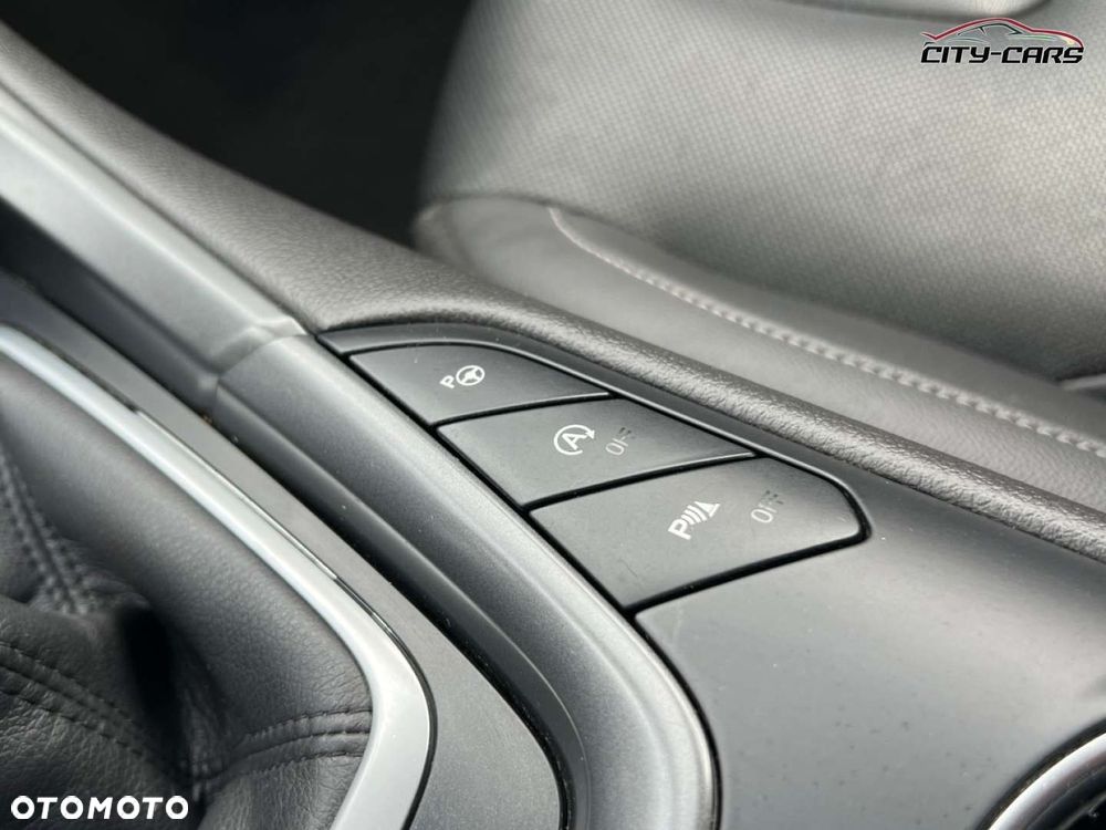 Ford Mondeo - 33