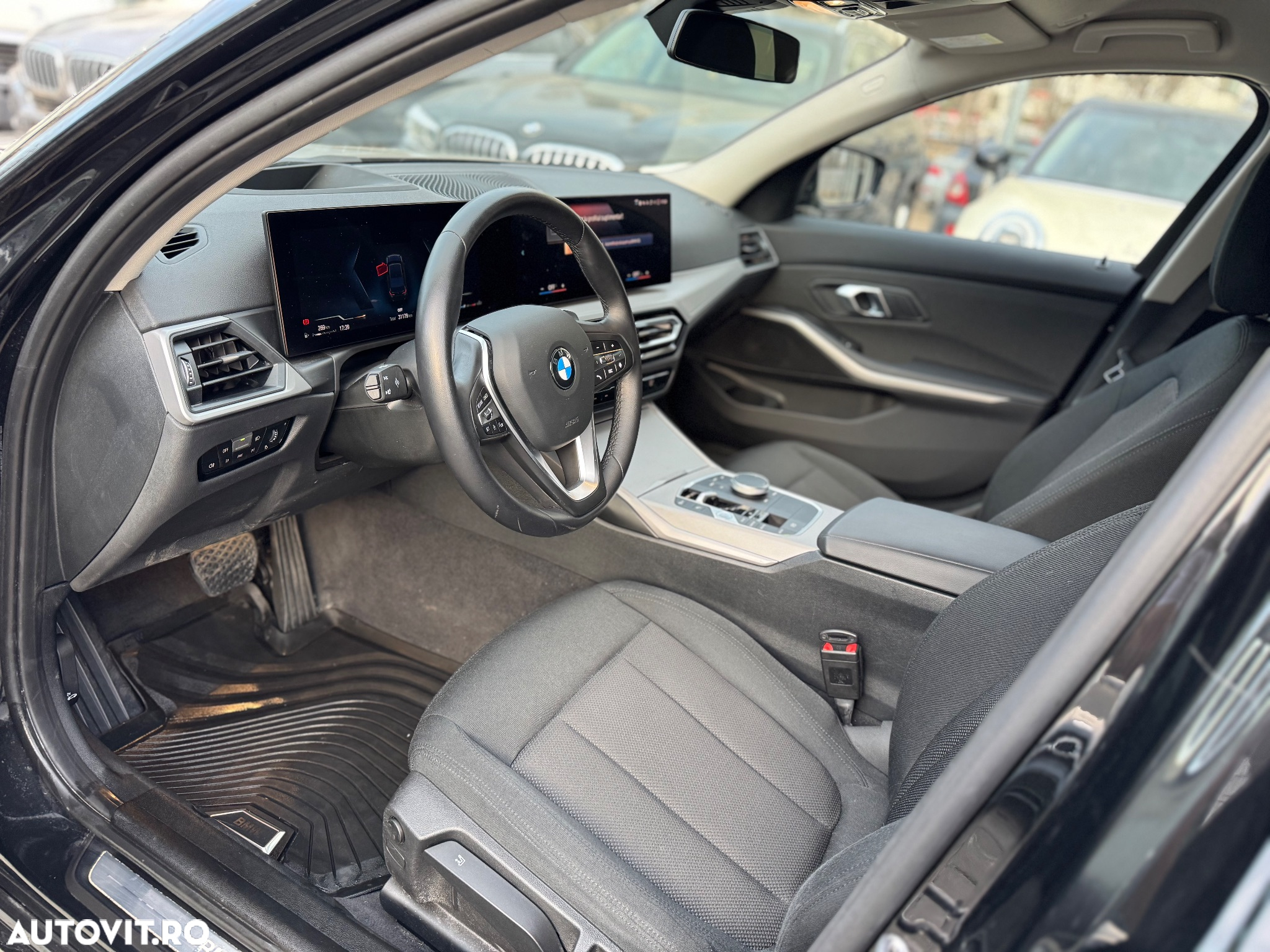 BMW Seria 3 320d xDrive AT MHEV - 14