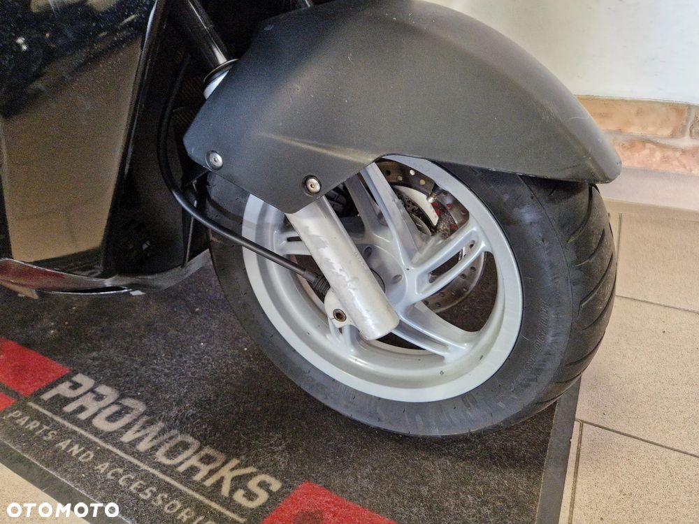 Aprilia Atlantic - 30