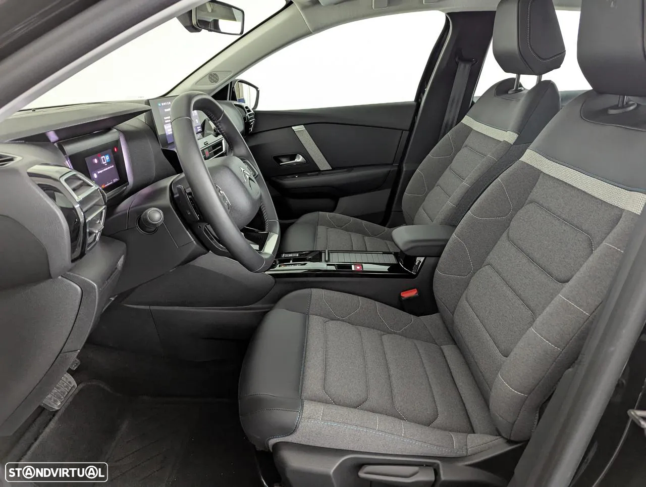 Citroën C4 X 1.2 PureTech Plus EAT8 - 18
