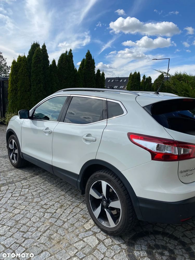 Nissan Qashqai 1.2 DIG-T N-Connecta EU6 - 3