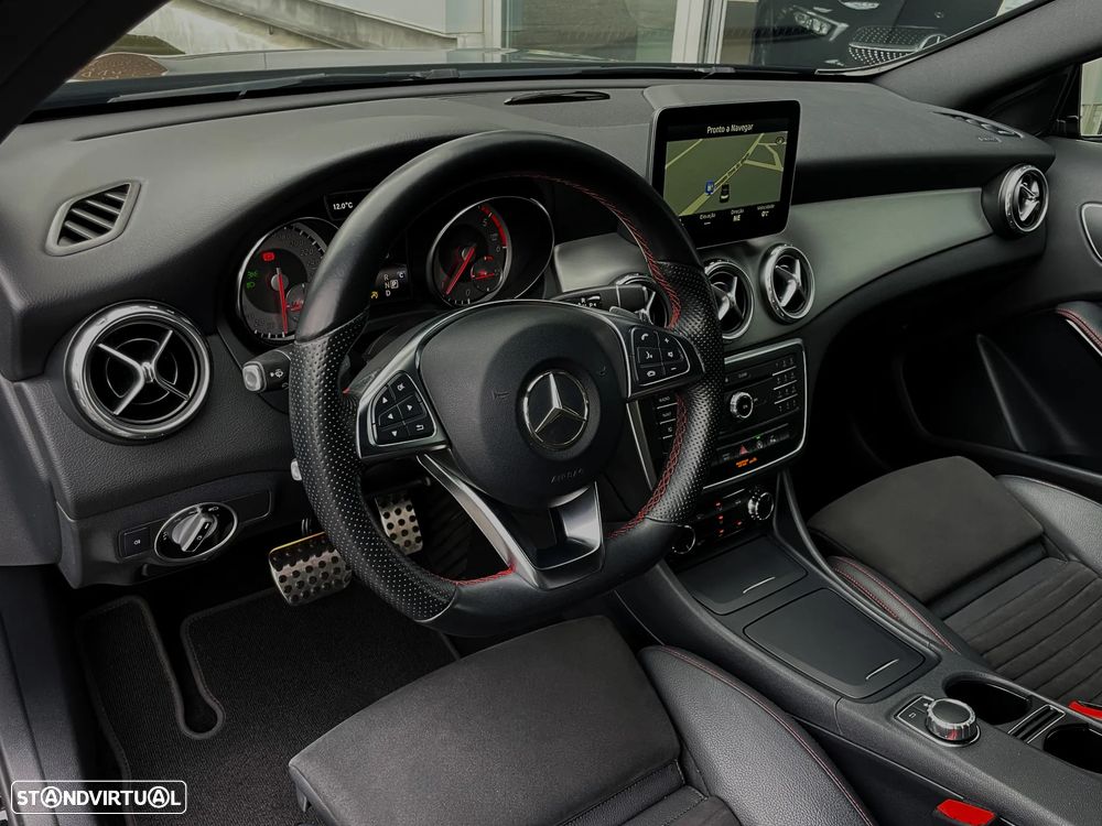 Mercedes-Benz GLA 180 d 7G-DCT AMG Line - 14