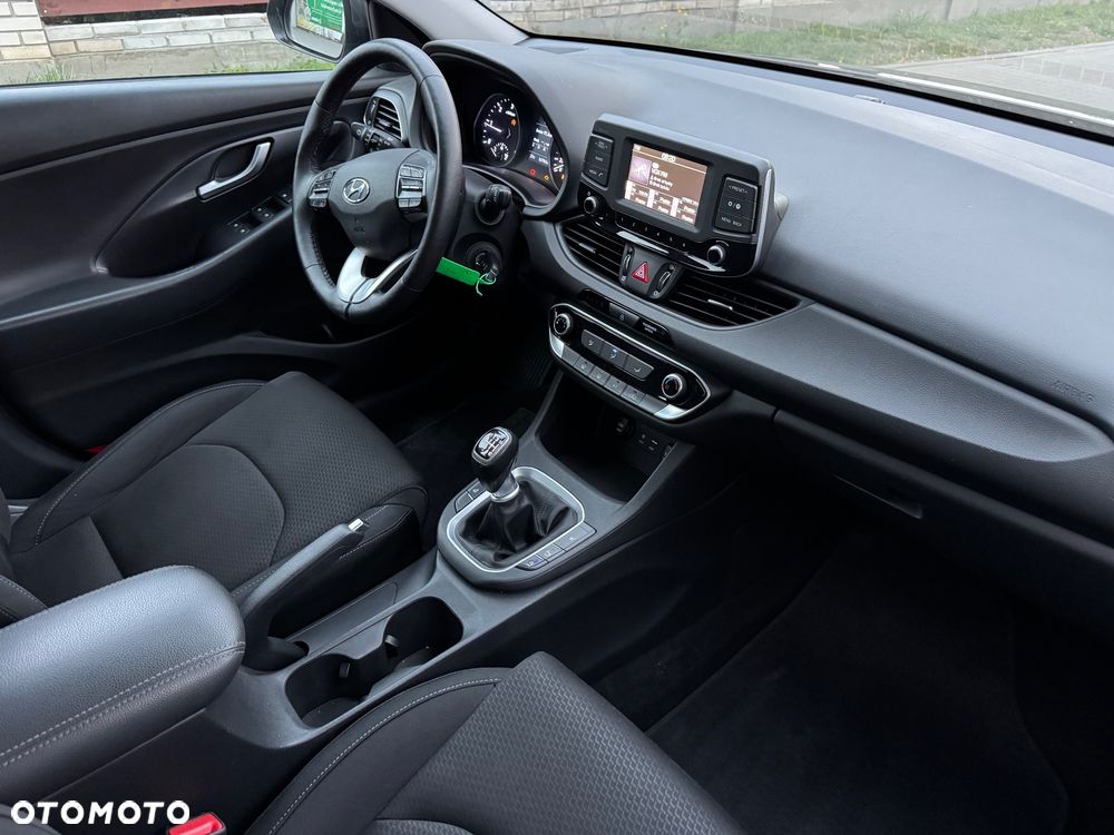 Hyundai i30 1.6 CRDI Passion Plus - 12