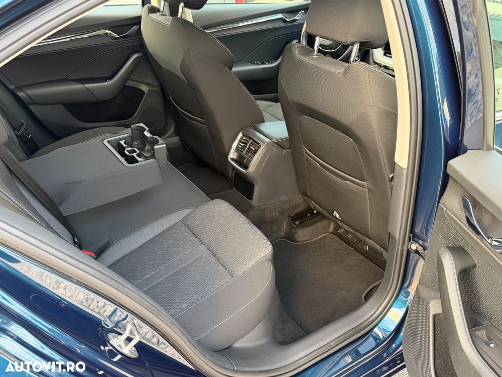 Skoda Octavia 2.0 TDI DSG Exclusive - 17