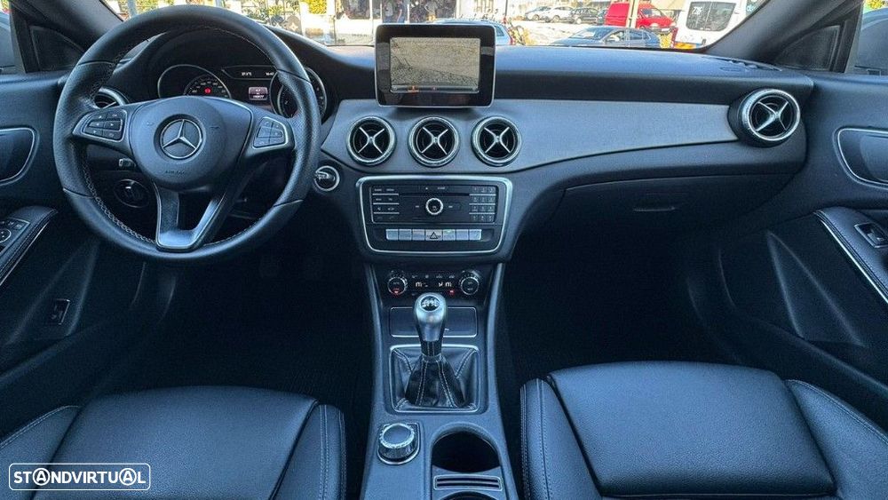 Mercedes-Benz CLA 180 - 15