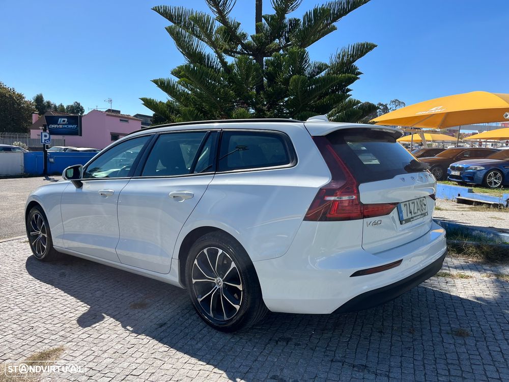 Volvo V60 2.0 D3 Momentum Plus - 15