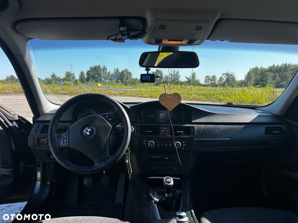 BMW Seria 3 - 11