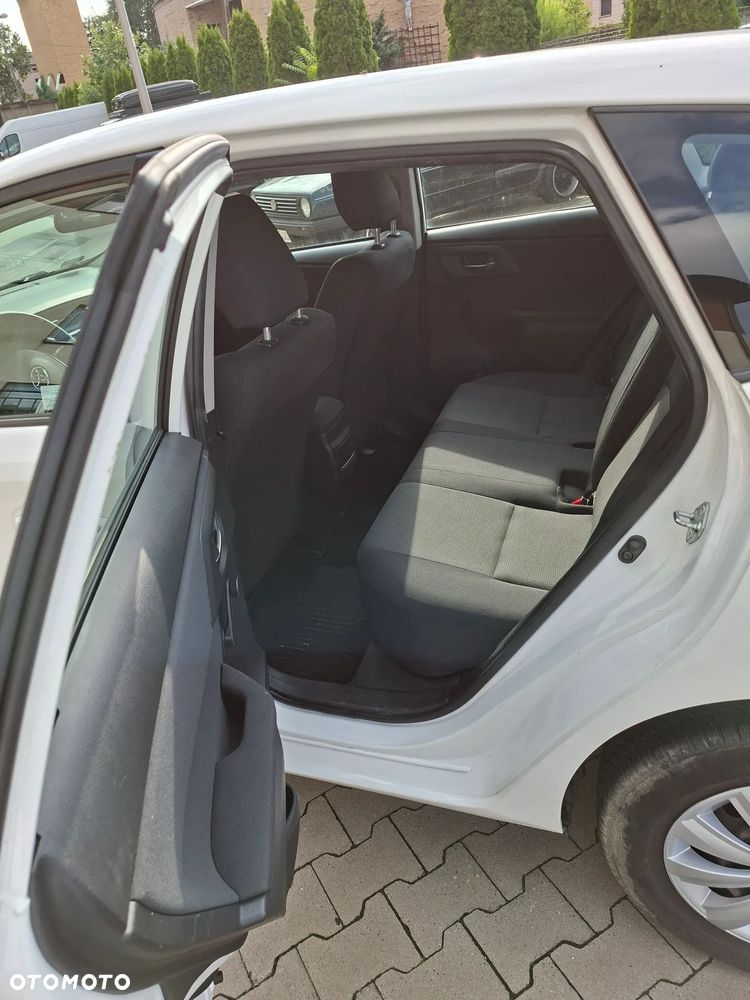 Toyota Auris 1.6 Active - 8