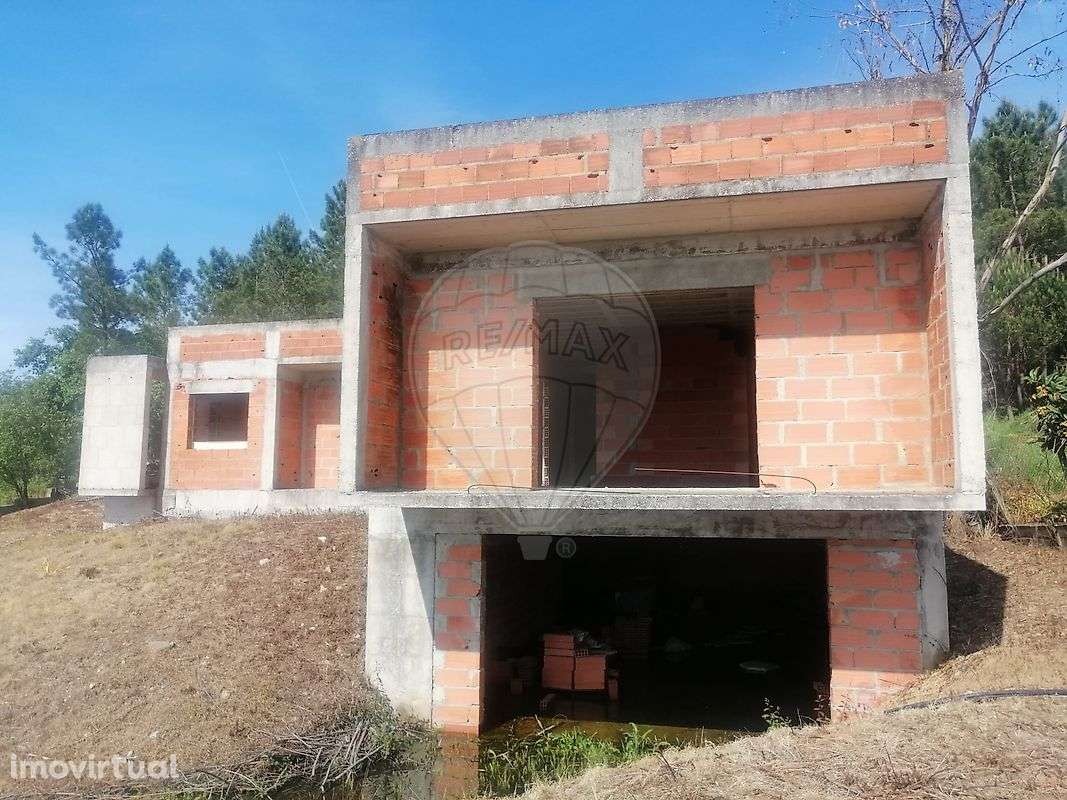 Moradia T3 para venda - Grande imagem: 2/22