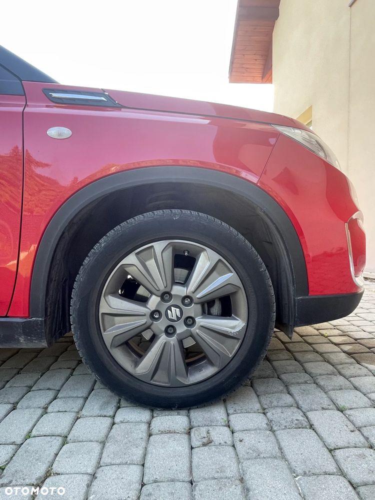 Suzuki Vitara 1.0 Boosterjet Premium 2WD - 28