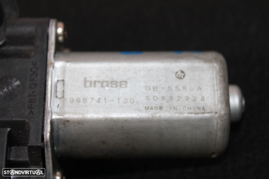 Motor Elevador Vidro Mercedes W176 - 4