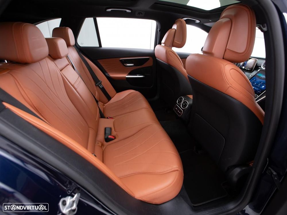 Mercedes-Benz C 300 e AMG Line - 13