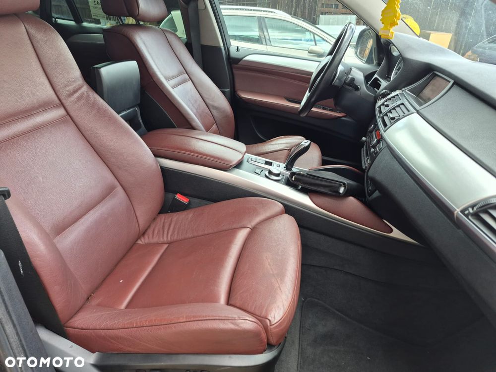 BMW X5 xDrive35d - 9