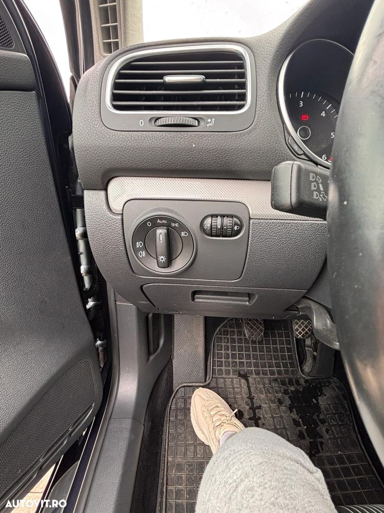Volkswagen Golf 1.6 TDI DPF Comfortline - 7