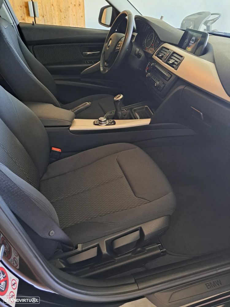 BMW 320 d - 41