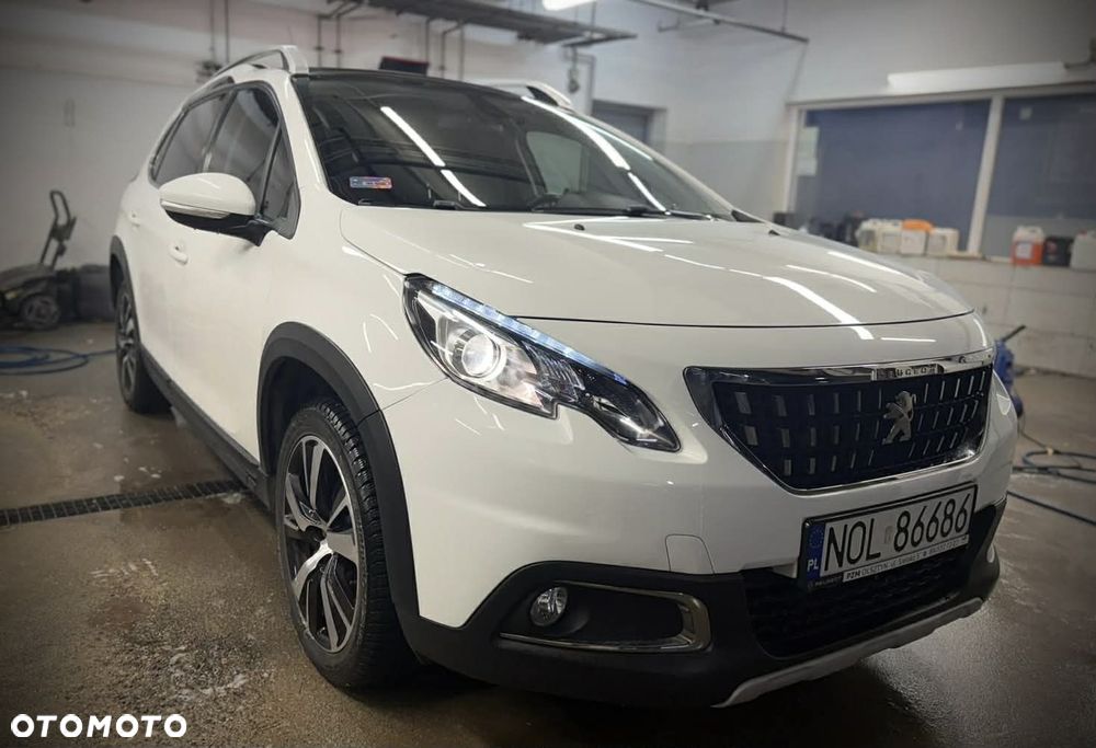 Peugeot 2008 1.2 Pure Tech Allure S&S EAT6 - 2