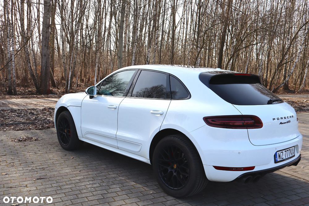Porsche Macan GTS - 4