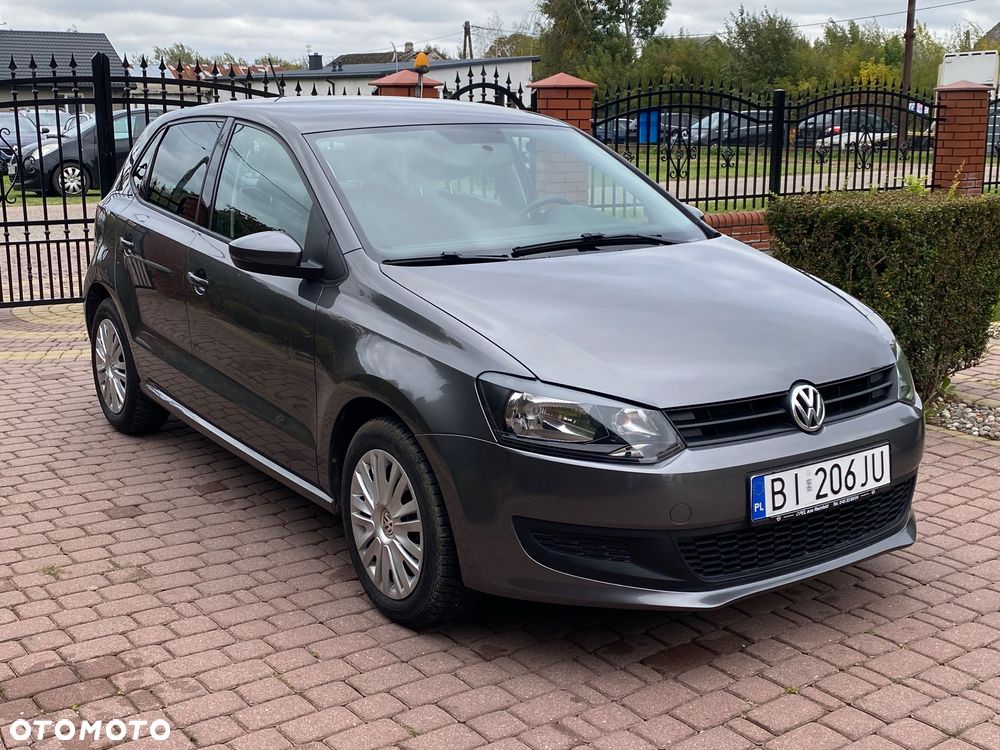 Volkswagen Polo - 2