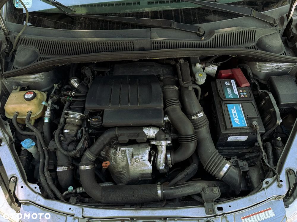 Suzuki SX4 - 23