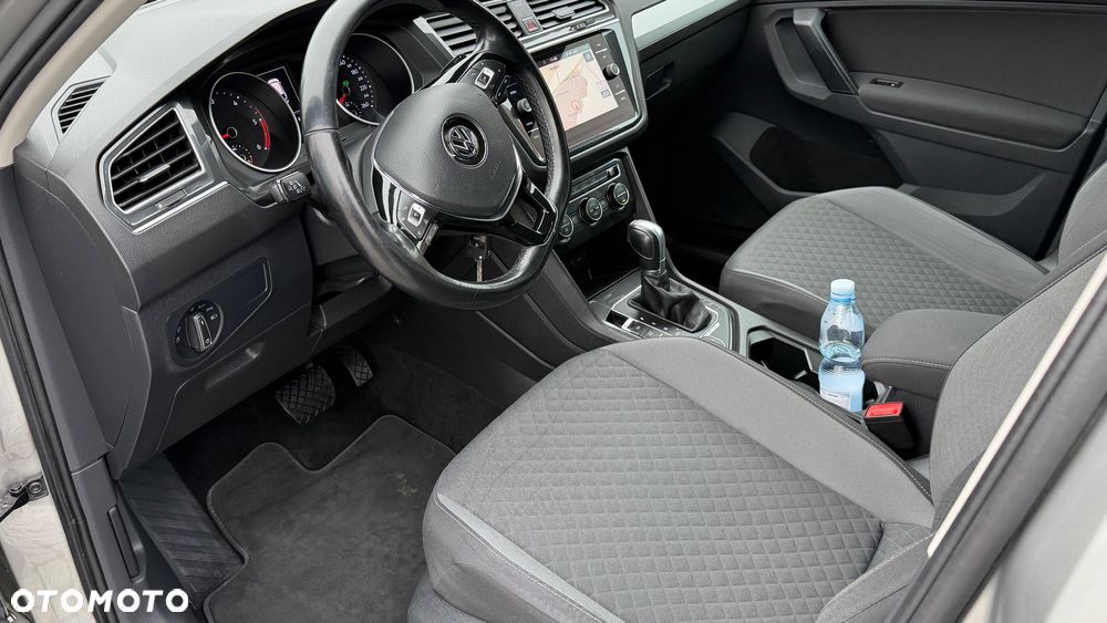 Volkswagen Tiguan 2.0 TDI SCR 4MOTION (BlueMotion Techn.) DSG Highline - 30