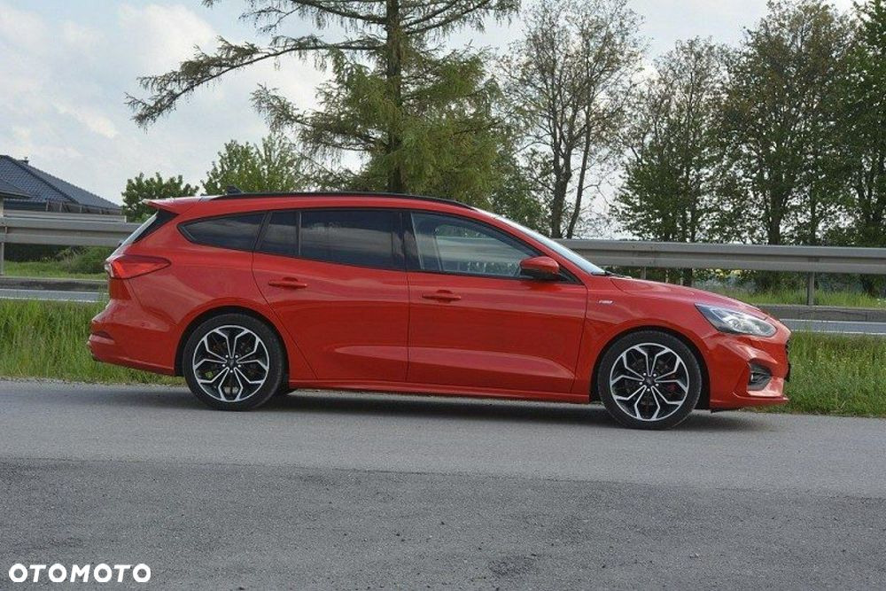 Ford Focus - 11