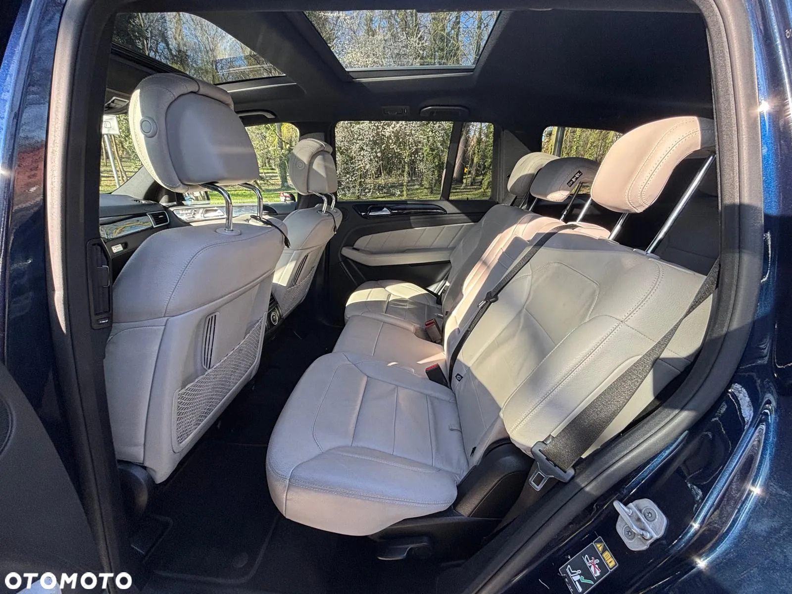 Mercedes-Benz GL 400 4-Matic - 20