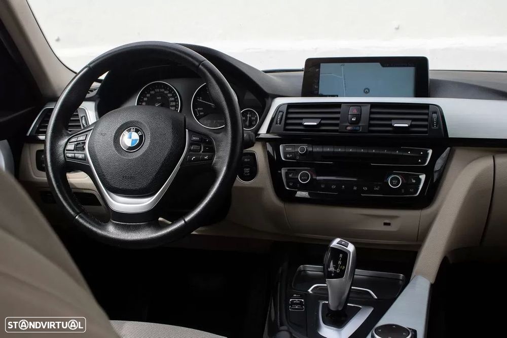 BMW 320 d ED Line Luxury Auto - 15