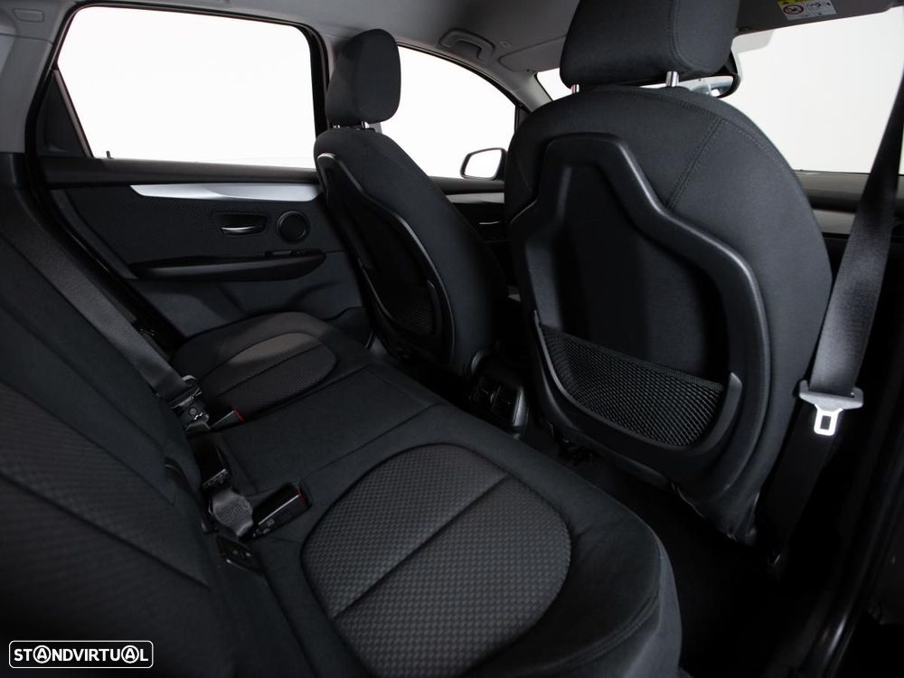 BMW 225xe Active Tourer Advantage - 11