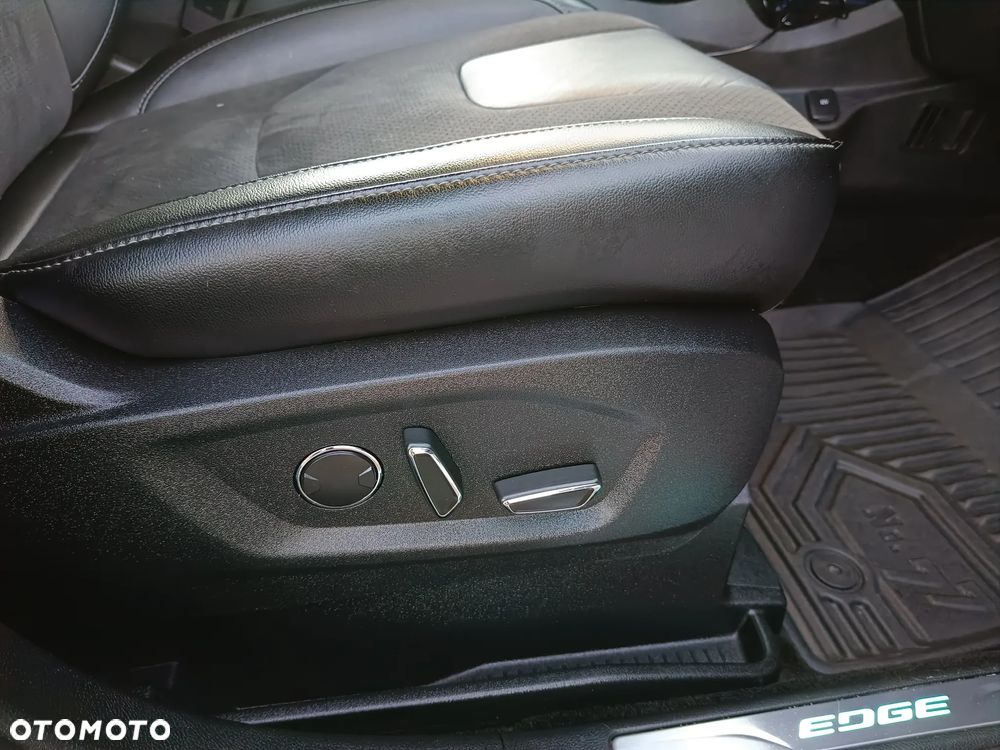 Ford Edge 2.0 TDCi Bi-Turbo 4x4 ST-LINE - 10