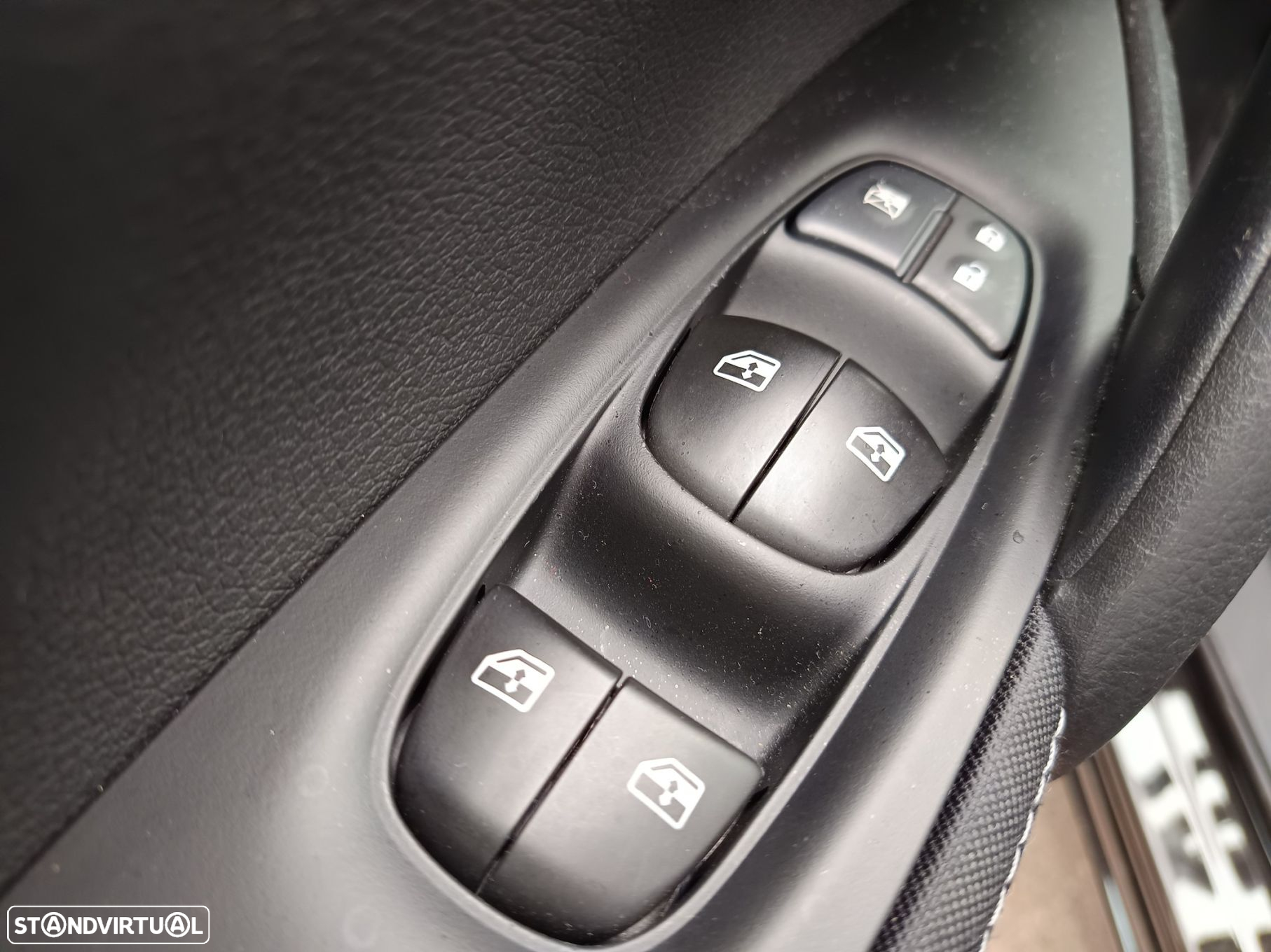 Nissan Qashqai 1.5 dCi N-Style DCT - 37