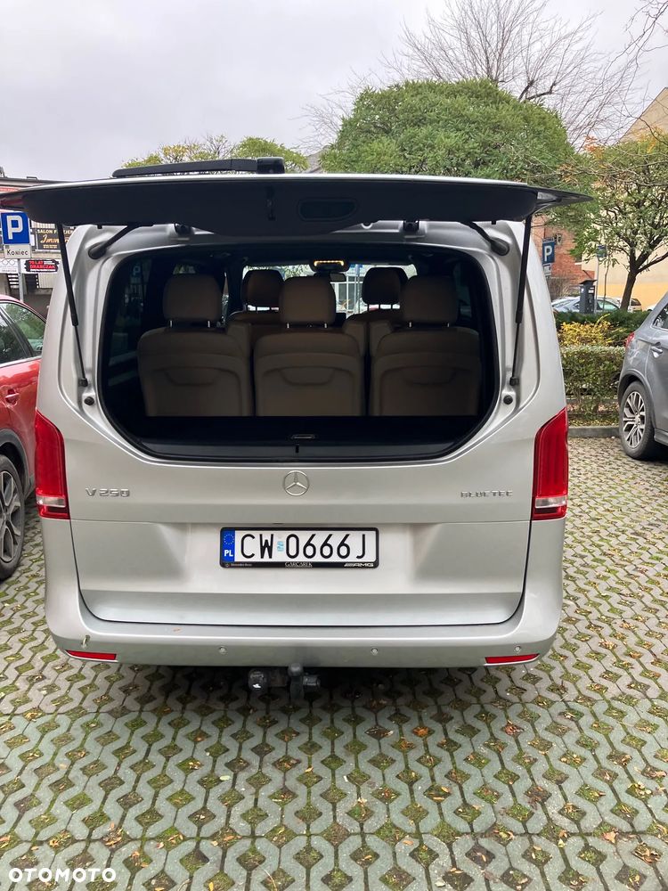 Mercedes-Benz Klasa V 250 (BlueTEC) d Avantgarde 7G-Tronic (d³ugi) - 23