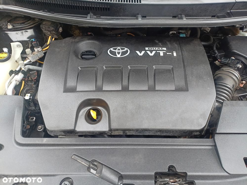 Toyota Auris 1.6 VVT-i Executive - 8