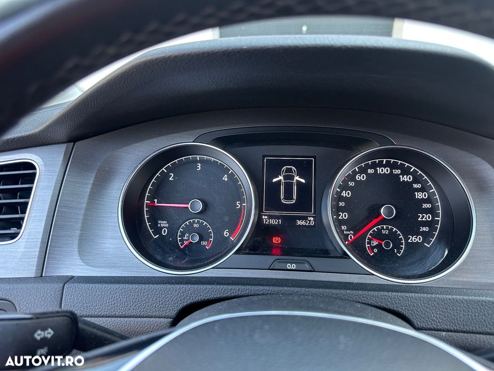 Volkswagen Golf Sportsvan - 14