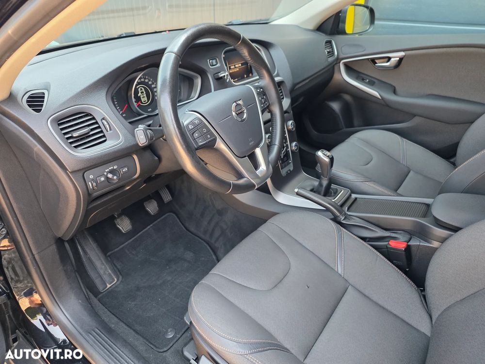 Volvo V40 - 15