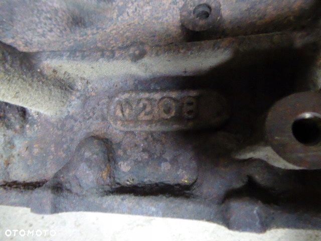 DUCATO JUMOER BOXER III  BLOK SILNIKA TULEJA PODSTAWA 4HV 2.2 HDI TDCI JTD - 8